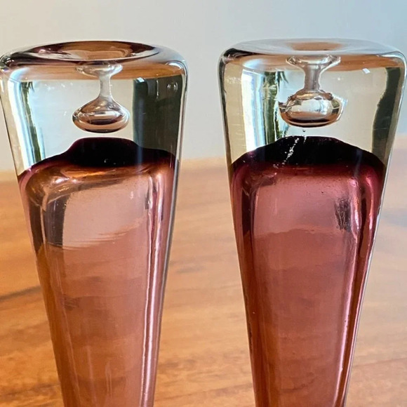 Gorgeous Krosno Poland Ameythest Art Glass Purple Vase with Clear Blown Bubble - Picture 9 of 16